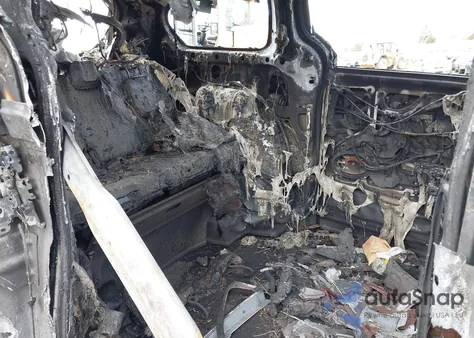 2023 Chrysler Voyager Lx z USA, uszkodzony, nr VIN 2C4RC1CG9PR587845